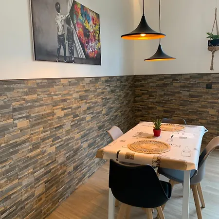 Luna Y Sol فالنسيا